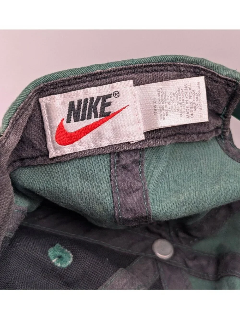 Nike hat cap